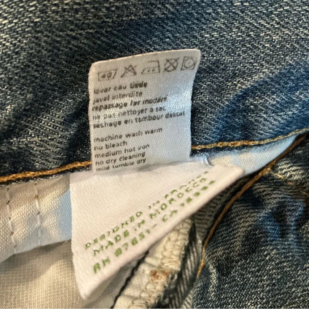 Lacoste Jeans Vintage 36x31 Relaxed 100% Cotton Distressed Denim USA Made